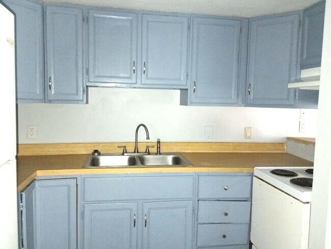 Building Photo - Glen Park Circle Apartments