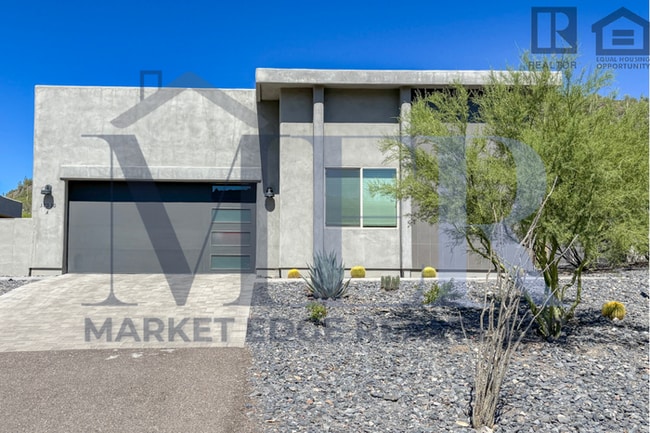 Primary Photo - 3Bed/2Bath Home in Cave Creek! Move-In Rea...
