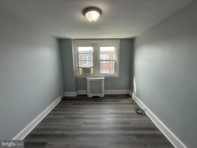 Building Photo - 4018 Chippendale Ave