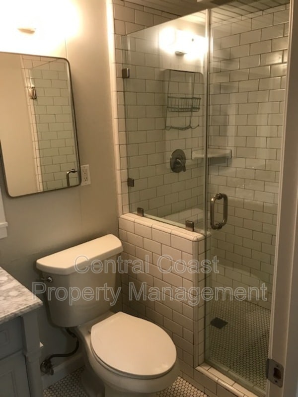 Building Photo - 184 Pacific Ave