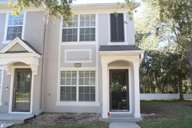 Primary Photo - Beautiful Townhouse
