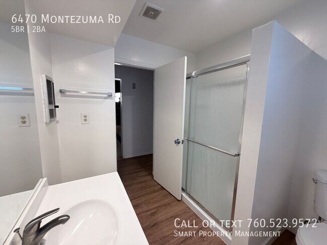 Building Photo - 6470 Montezuma Rd