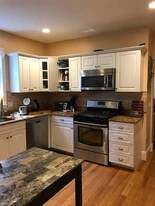 Building Photo - 65 Wareham St