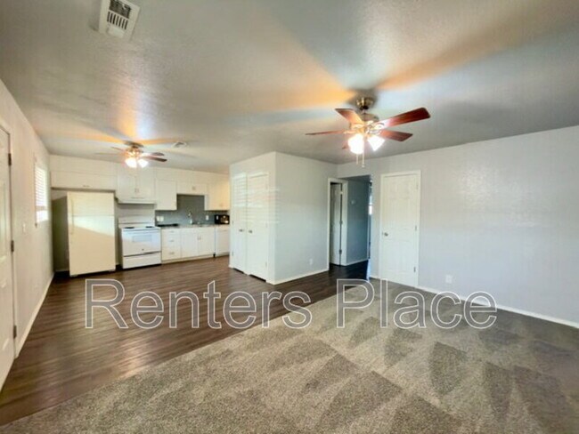 Building Photo - 15351 W Hwy 66