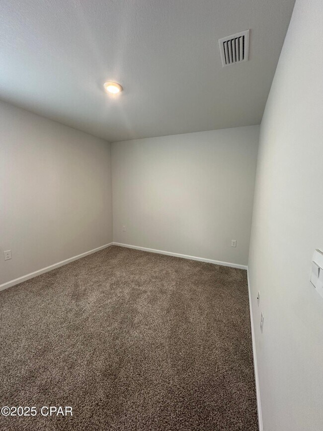 Building Photo - 6636 Slabinski Ln