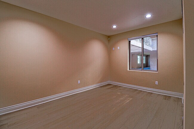 Building Photo - 3674 W Imperial Hwy