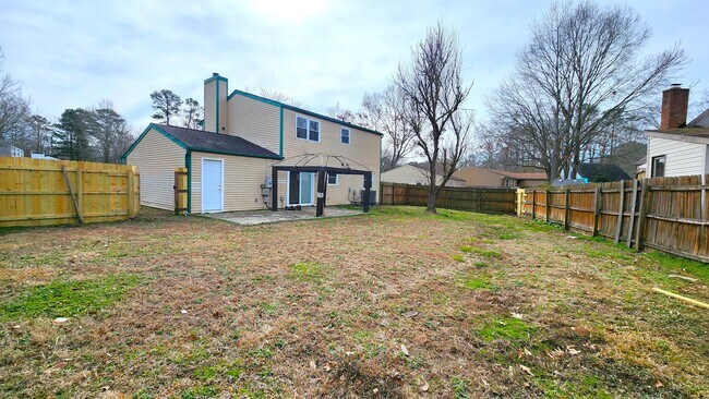 Building Photo - 259 Windsor Castle Dr