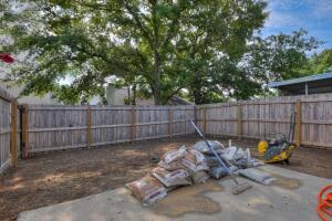 Building Photo - 66 Montebello Ln