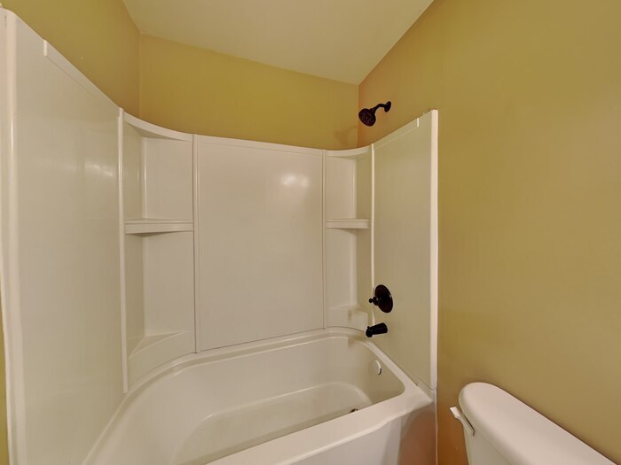 Building Photo - 255 Farm Manor Ct