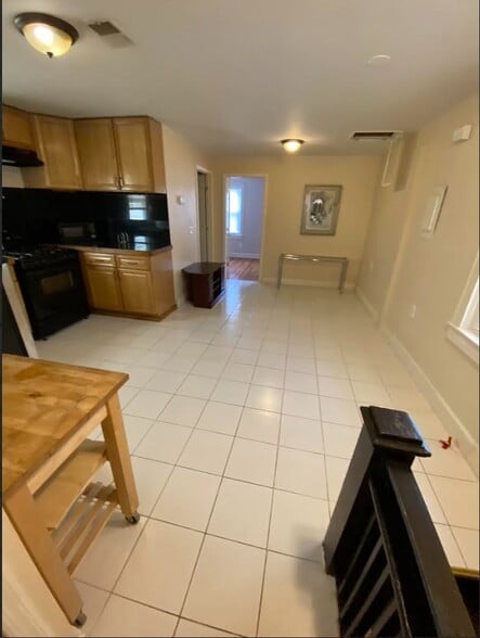 Building Photo - 95 Paul Robeson Blvd