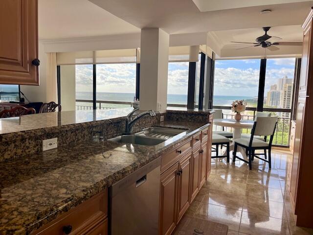 Building Photo - 4000 N Ocean Dr