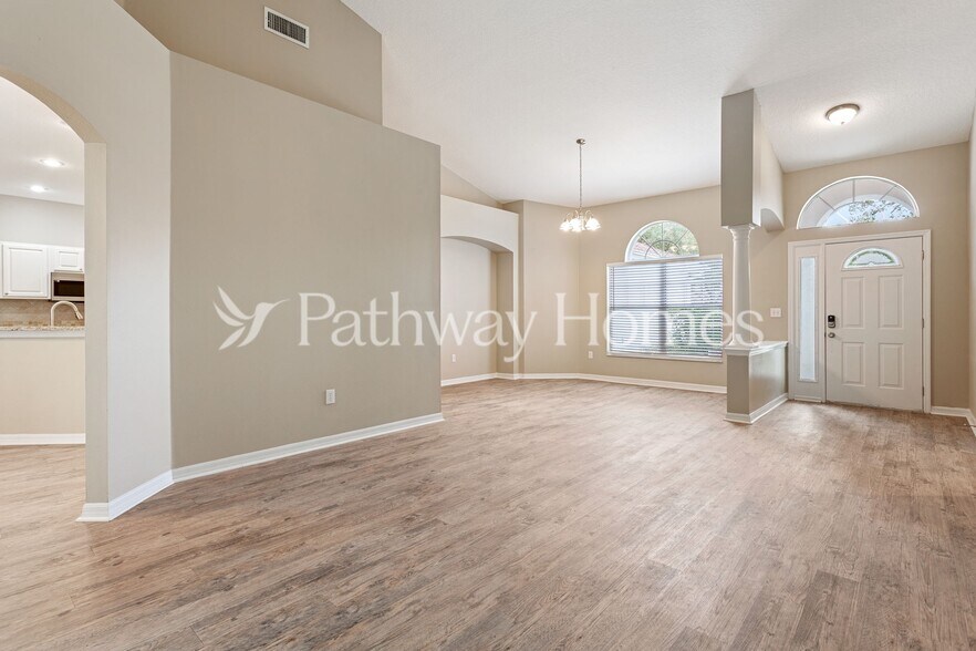 Building Photo - 10217 Newington Pl