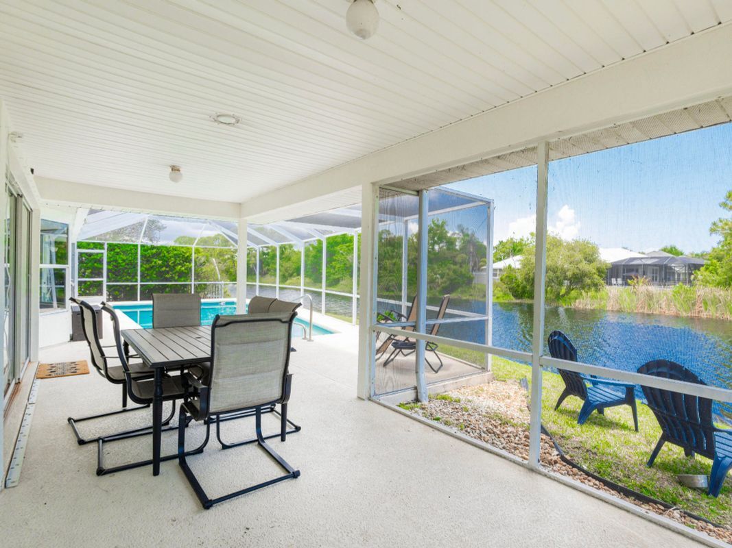 Building Photo - 1123 Hollow Oak Ct
