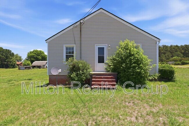 Building Photo - 4212 US-421