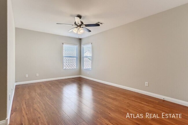 Building Photo - 189 Carlsbad Caverns St