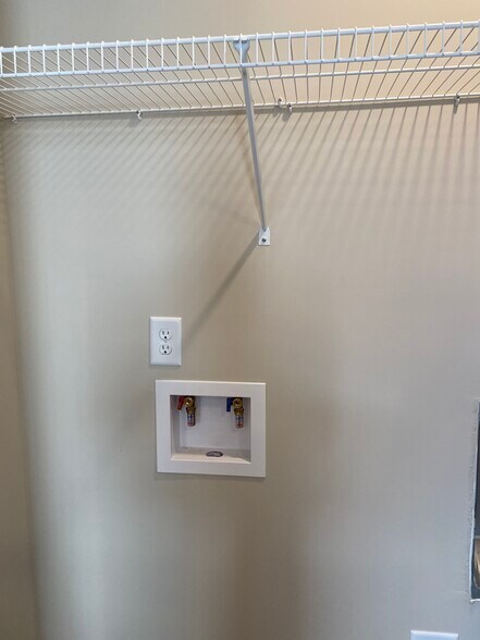 Downstairs Laundry Hookup - 5497 Cedar Ash Crossing