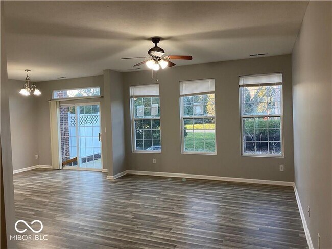 Building Photo - 5608 Castor Way
