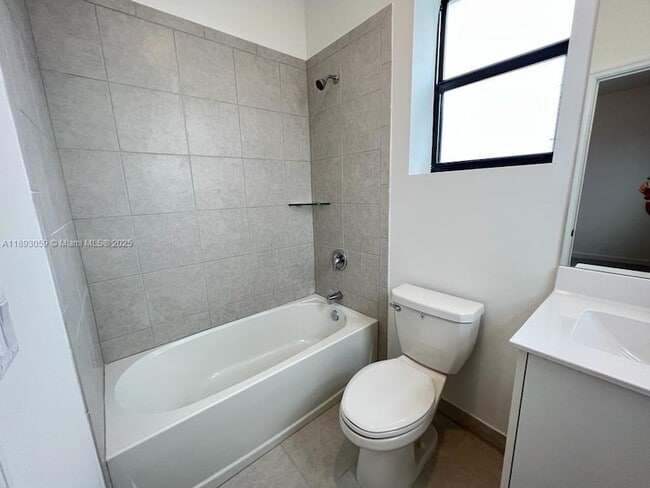 Building Photo - 24628 SW 118 Ct