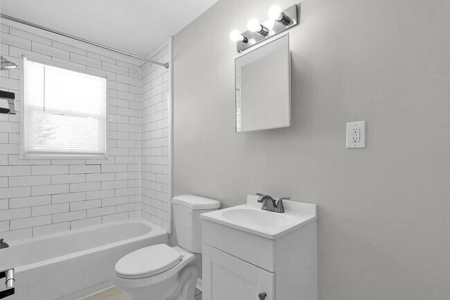 Building Photo - 1576-1578 Arlington Ave