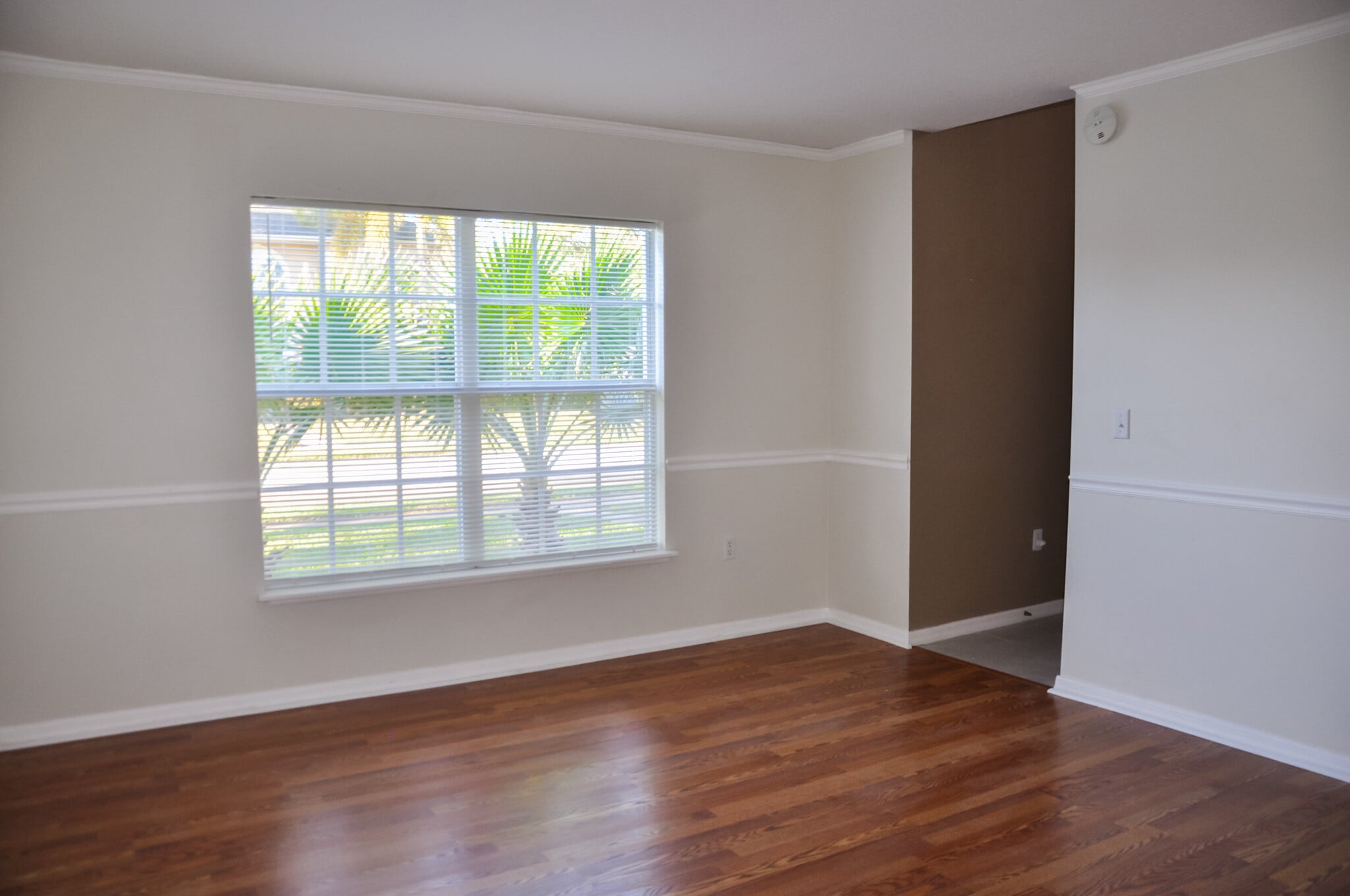 Building Photo - 5855 Orangewood Ln