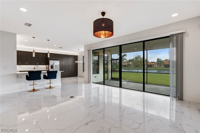 Building Photo - 11604 Meadowrun Cir