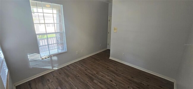 Building Photo - 7214 Beakrush Ln