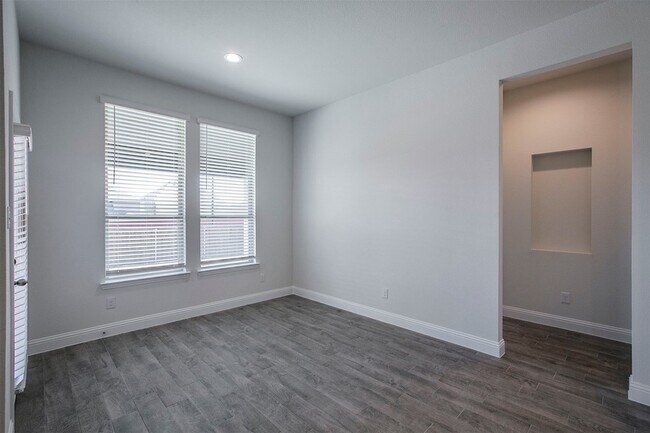 Building Photo - 509 Christel Sun Ln