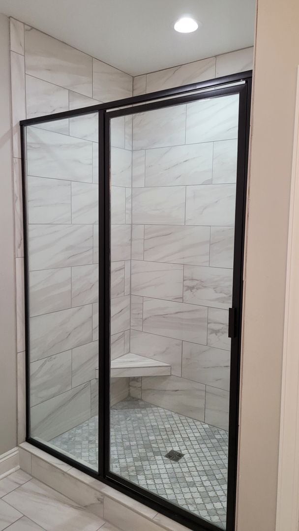 Building Photo - FULLY FURNISHED DUPLEX! 3BED 2BATH! ~ AVAL...