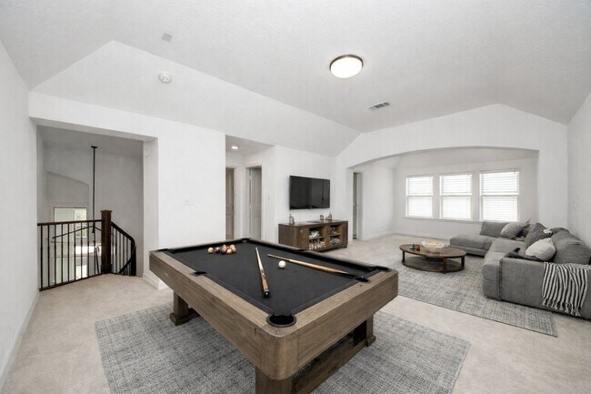 Building Photo - 7410 Blue Finch Ln