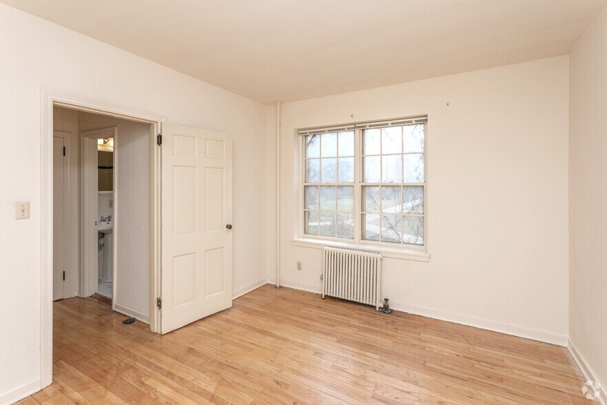 Fair Oaks Apartment Homes 2421 3rd Ave S Minneapolis MN 55404