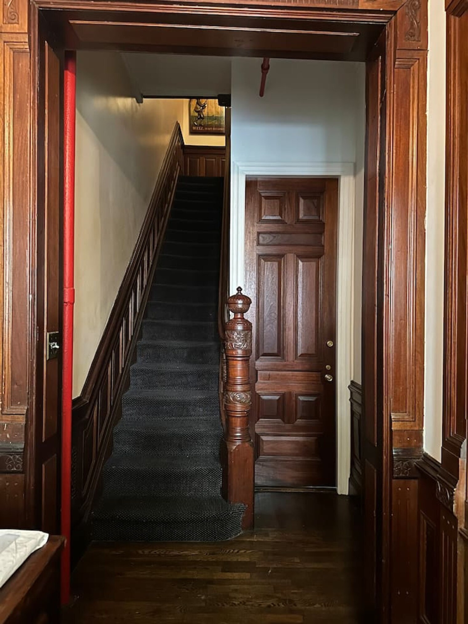 Building Photo - 112 W 78th St