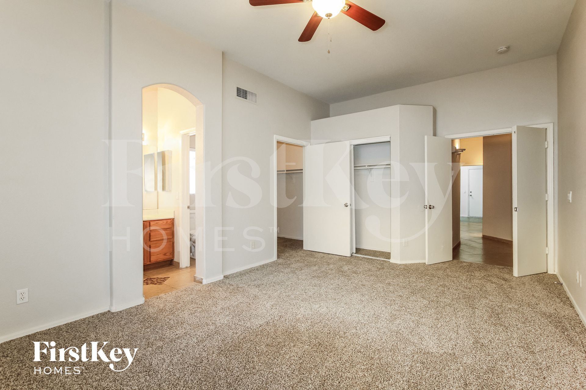 Building Photo - 15243 N 66th Dr