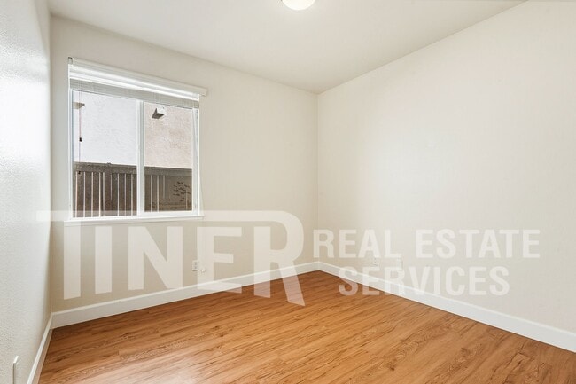 Building Photo - 2500 Merlin Way