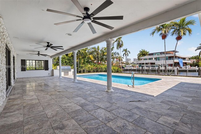 Building Photo - 607 Layne Blvd