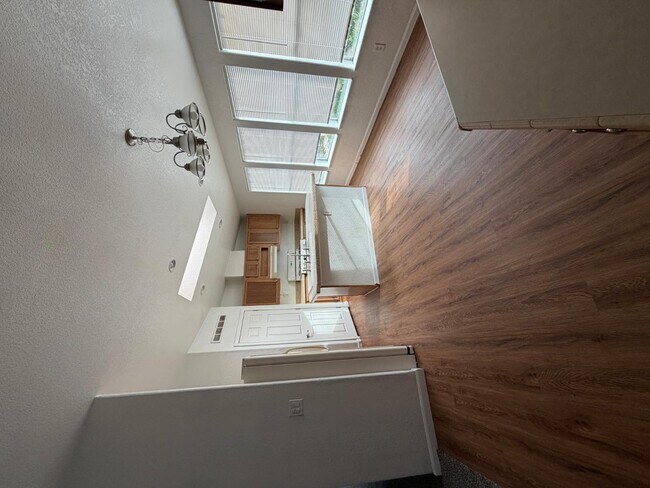 Building Photo - 2957 Doc Mackey Rd