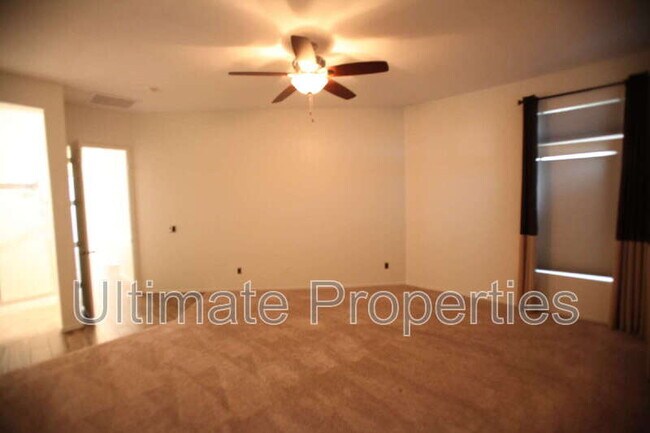 Building Photo - 26134 N Desert Mesa Dr
