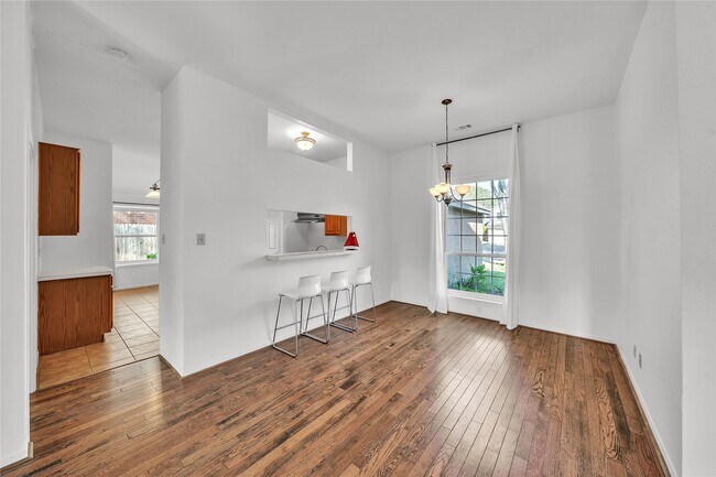 Building Photo - 16531 Tranquil Dr