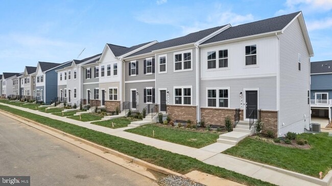 Building Photo - 1357 Cedar Vly Rd
