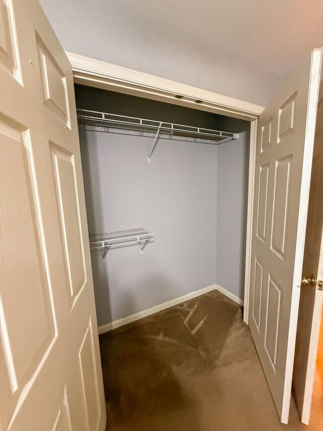 Building Photo - 4-Bed, 2-Bath at Tillman Place! $350/Per B...