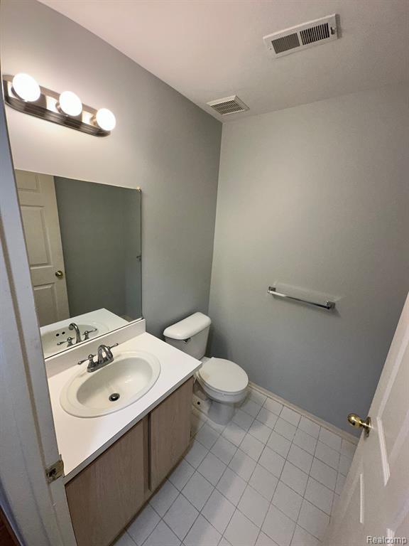 Building Photo - 22277 Atlantic Pointe
