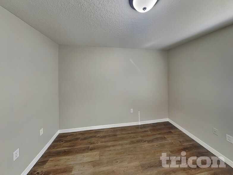 Building Photo - 3091 Verbena Dr