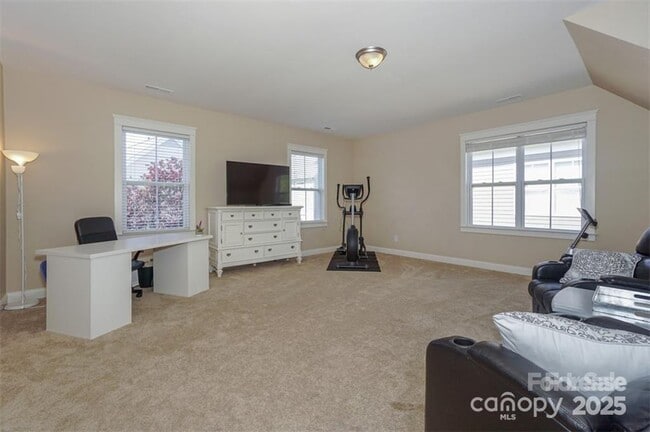 Building Photo - 188 Water Oak Dr