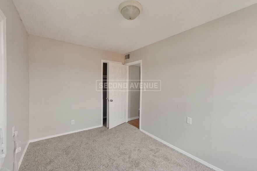 Building Photo - 3636 N Whittier Pl