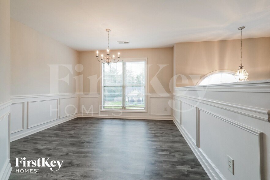 Building Photo - 1923 Paynes Point