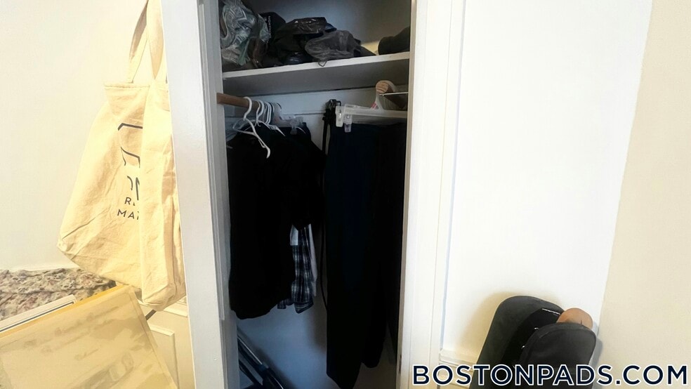 Building Photo - 16-20 Westland Ave.