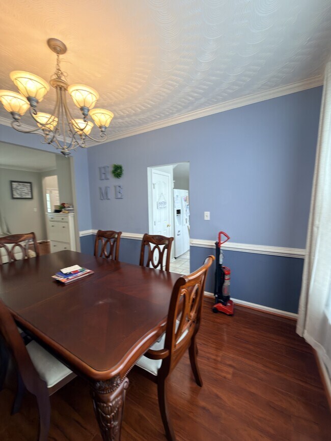 Building Photo - 3512 Chipada Ct