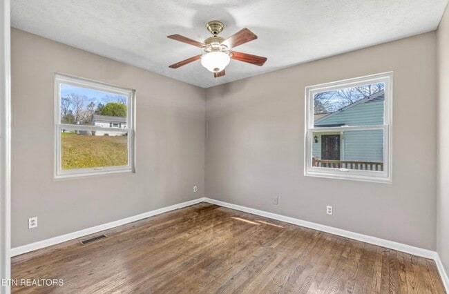 Building Photo - 105 Audubon Rd