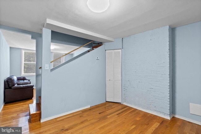 Building Photo - 1818 E Pratt St