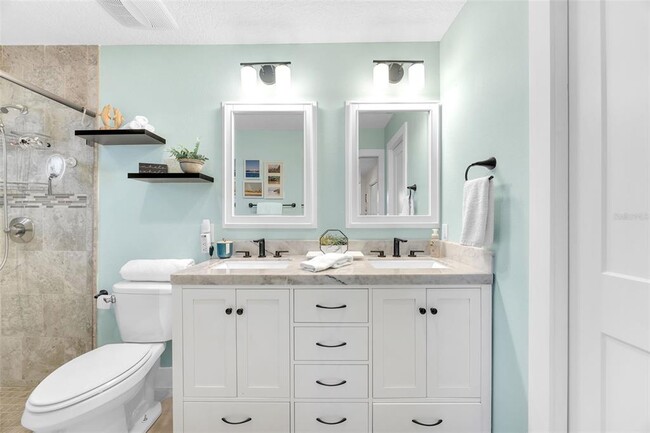 Building Photo - 1015 Spindle Palm Way