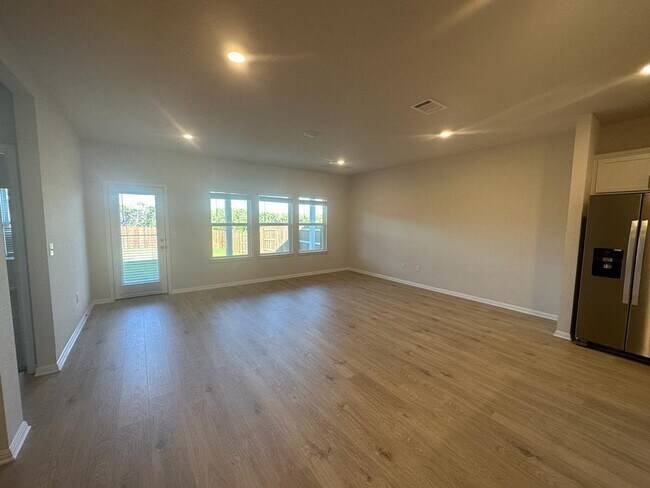 Building Photo - 2508 Indian Clover Trl